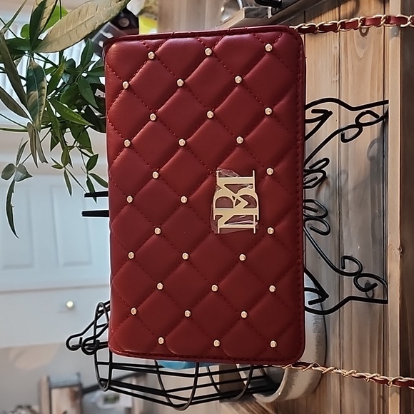 Badgley Mischka NWT, big diamond crossbody w/round studs - Picture 1 of 12